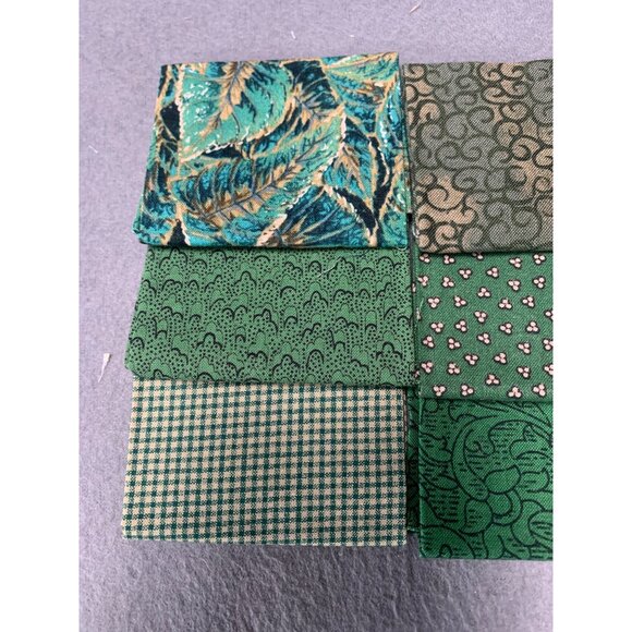 Set of 10 Green & Gold Quilting Fabric Squares With Patterns - Picture 4 of 7